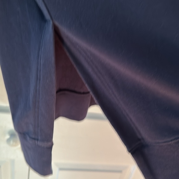 Athleta hoodie size xs color dark blue arm pit to arm pit 20 inch - Picture 3 of 4
